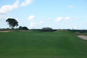 Casa De Campo (Dye Fore) Chavon 4th Approach